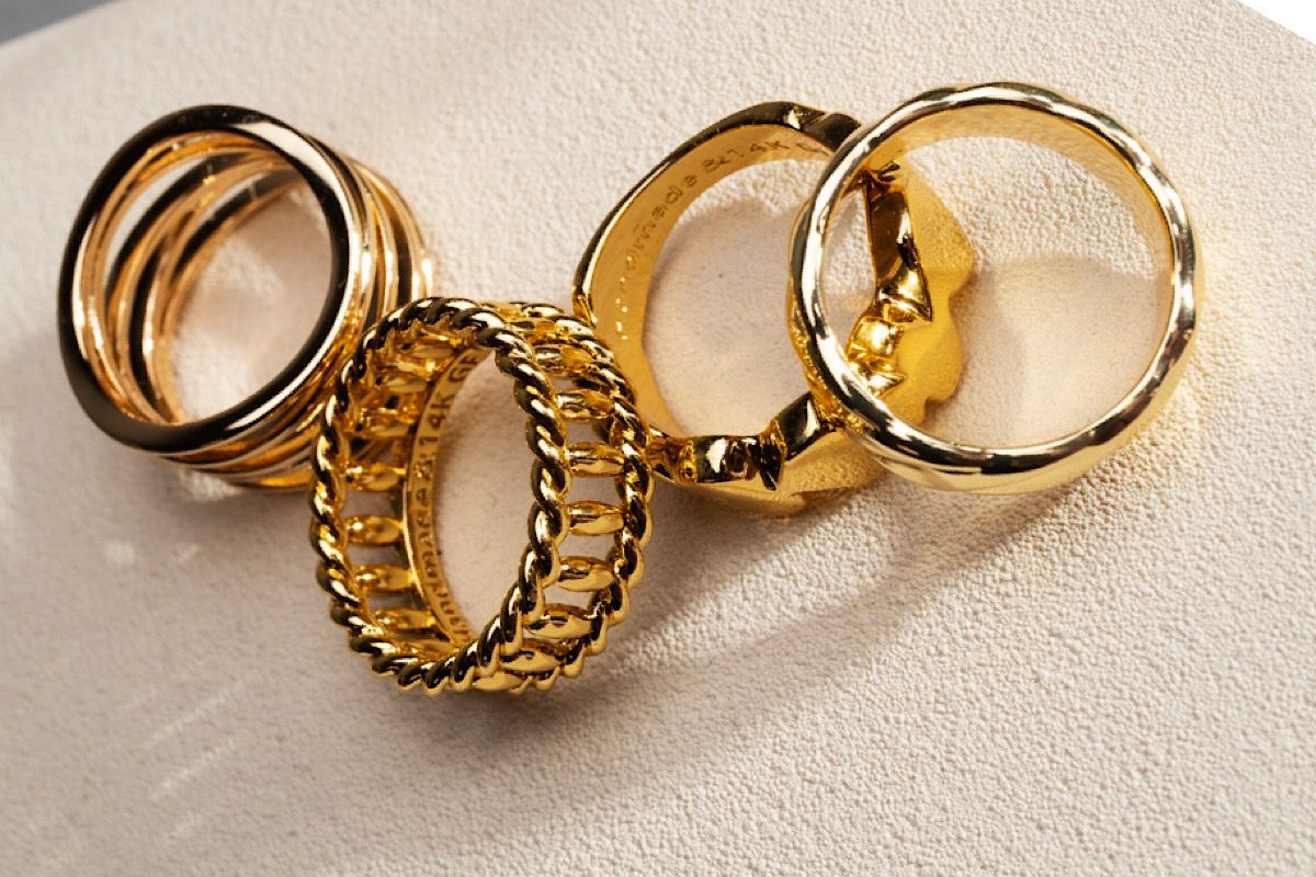 Nickelfreie Ringe aus Edelstahl in Gold und Silber