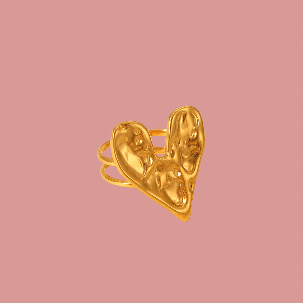 Amora Heart Ring
