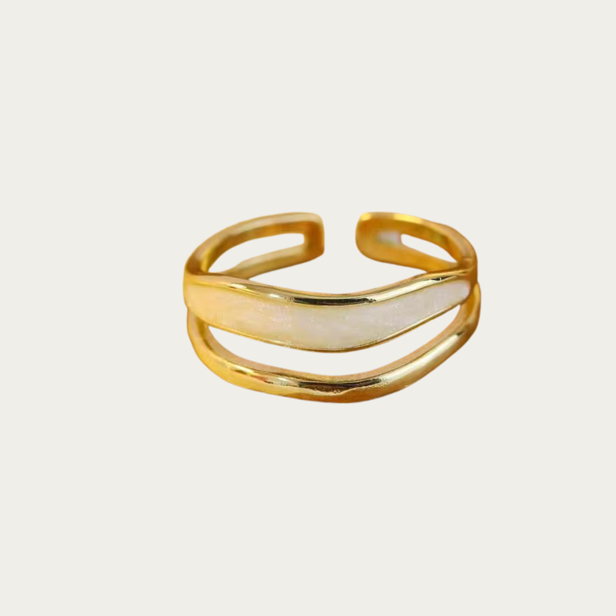 Nadira Perlmutt Ring