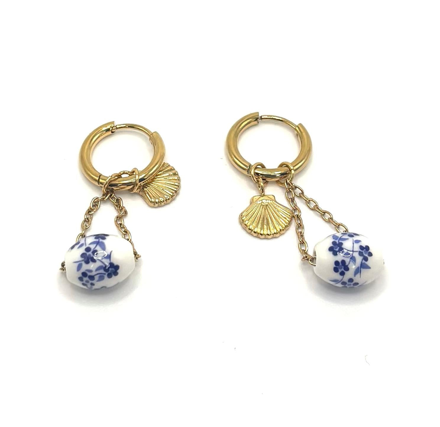 Blue Porcelain Shell